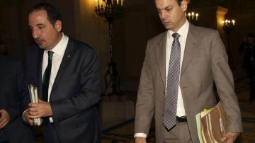 El conseller de Interior, Ramon Espadaler, acompañdo por el director de los Mossos d'Esquadra, Manel Prats 
