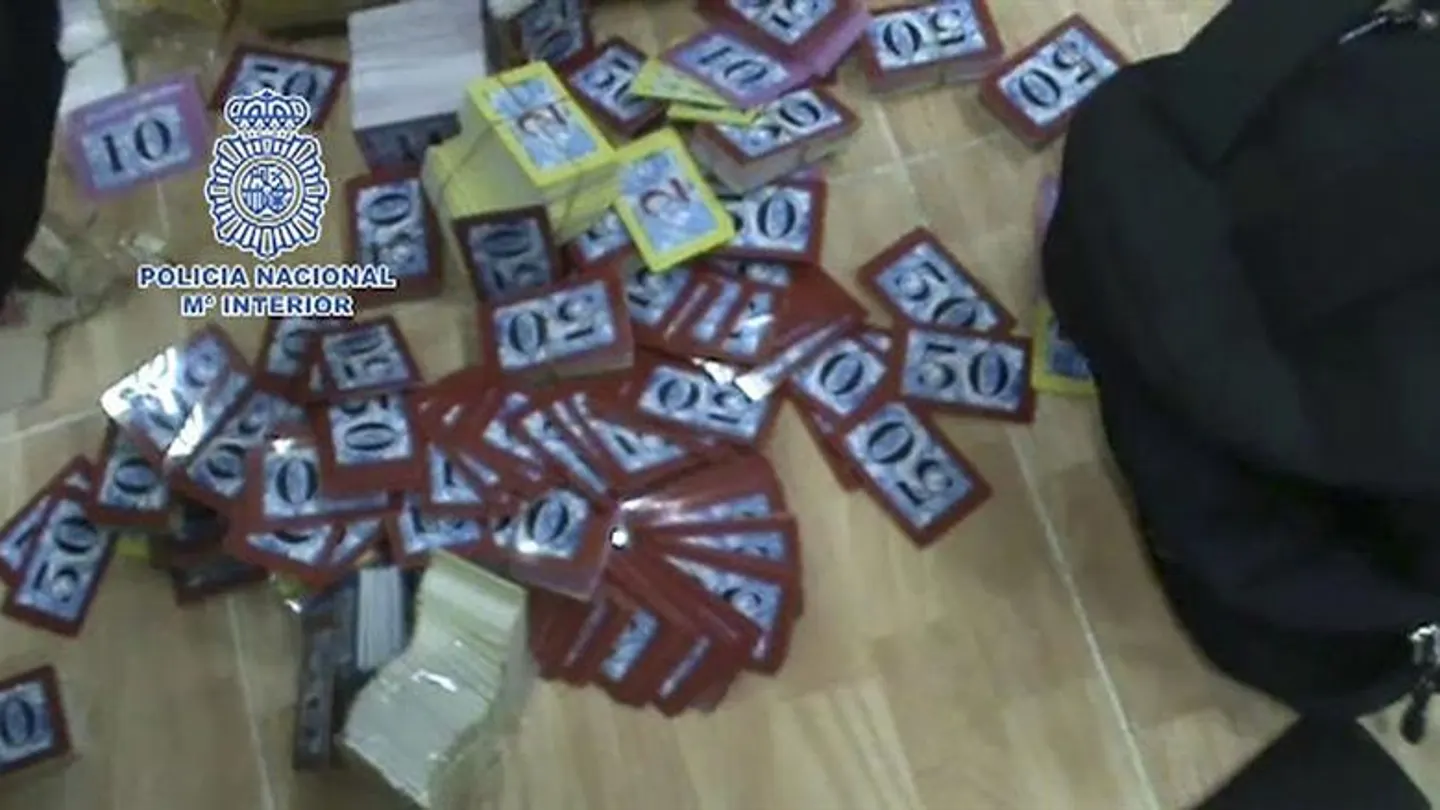 Imagen de la detención y desmantelamientol del casino ilegal Imagen de la detención y desmantelamientol del casino ilegal