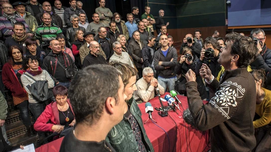 Un periodista recrimina a los excarcelados que no pidan perdón Un periodista recrimina a los excarcelados que no pidan perdón