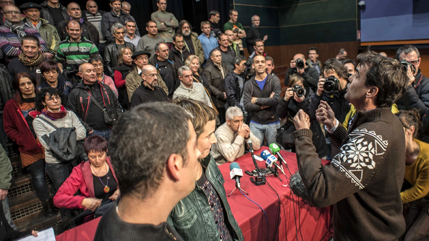 Un periodista recrimina a los excarcelados que no pidan perdón Un periodista recrimina a los excarcelados que no pidan perdón