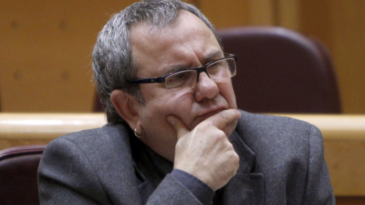 La Guardia Civil registra el despacho del senador de EH Bildu I&ntilde;aki Goioaga