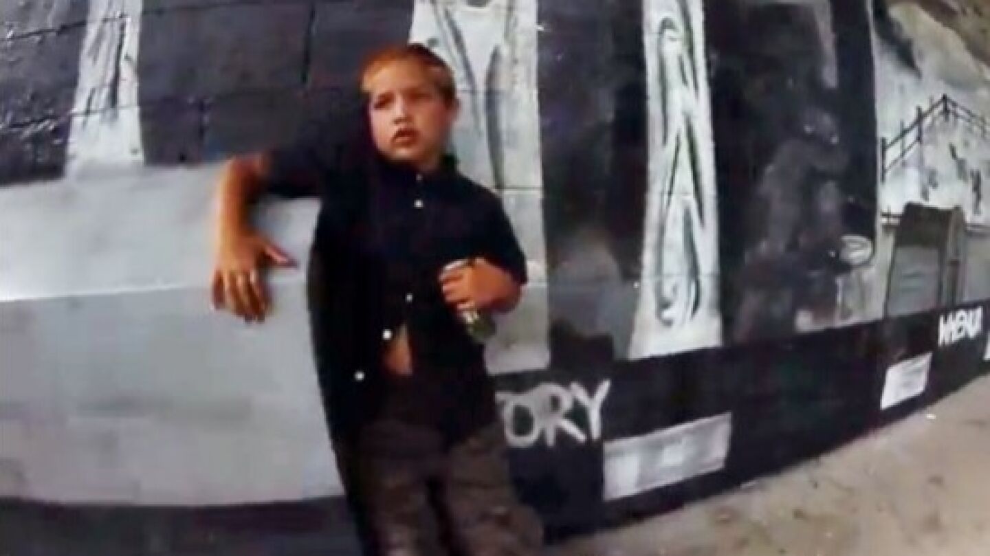 ni&ntilde;o borracho