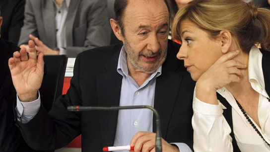 El PSOE acribilla al Gobierno de "pesadilla" de Mariano Rajoy El PSOE acribilla al Gobierno de "pesadilla" de Mariano Rajoy