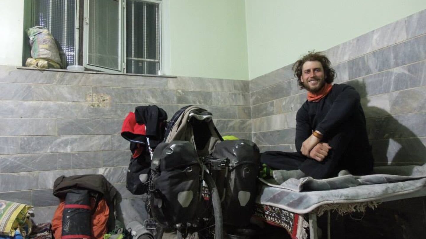Javier Colorado en Mahabad, Ir&aacute;n