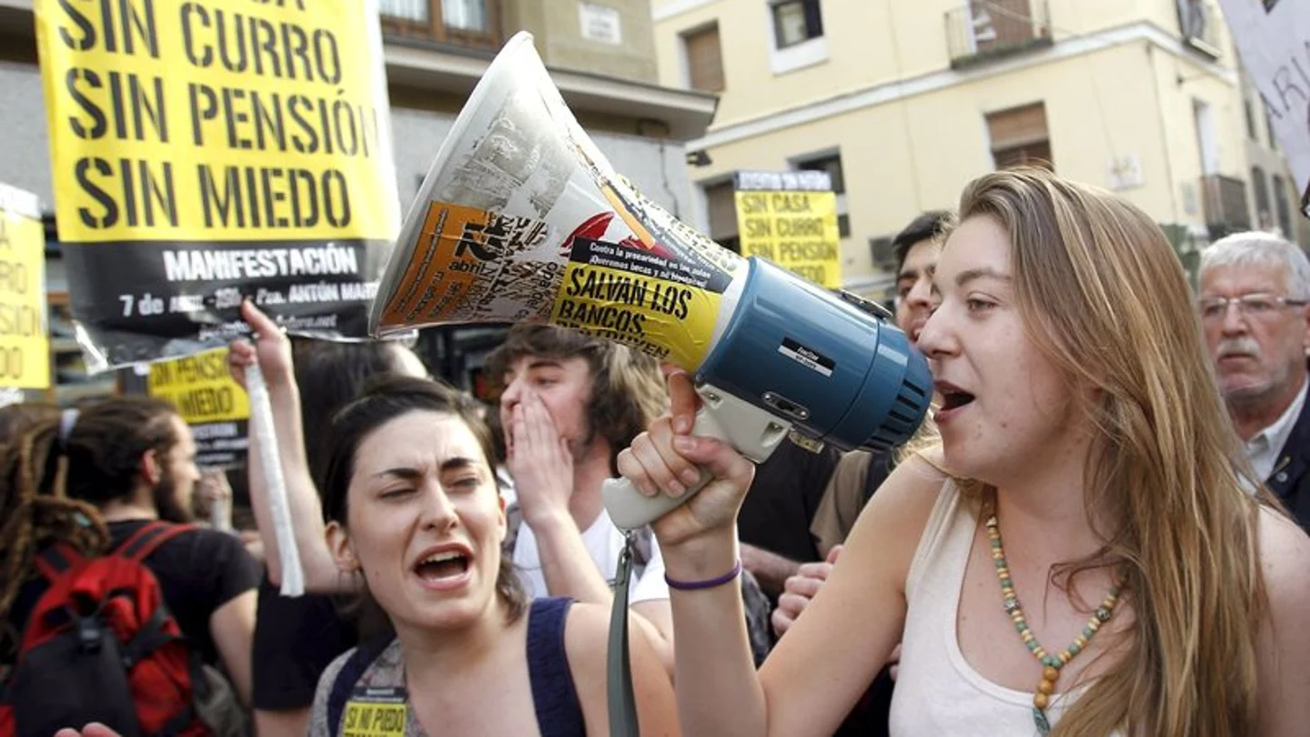 Manifestación de jóvenes para reivindicar un trabajo digno. Manifestación de jóvenes para reivindicar un trabajo digno.