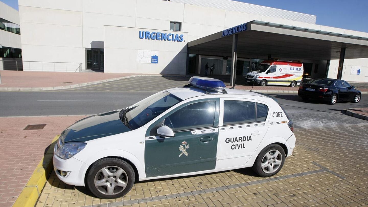 La mujer suiza que mat&oacute; a su beb&eacute; sigue ingresada en el hospital de Torrevieja