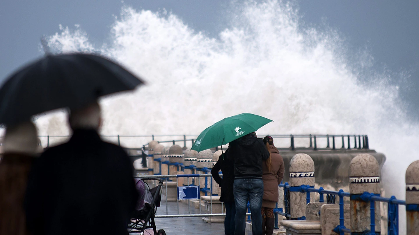 El temporal coge fuerza y mantiene en alerta a 26 provincias El temporal coge fuerza y mantiene en alerta a 26 provincias