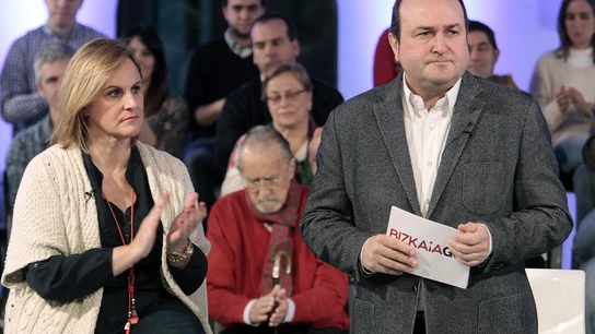 El presidente del PNV, Andoni Ortuzar y la presidenta del BBB, Itxaso Atutxa El presidente del PNV, Andoni Ortuzar y la presidenta del BBB, Itxaso Atutxa