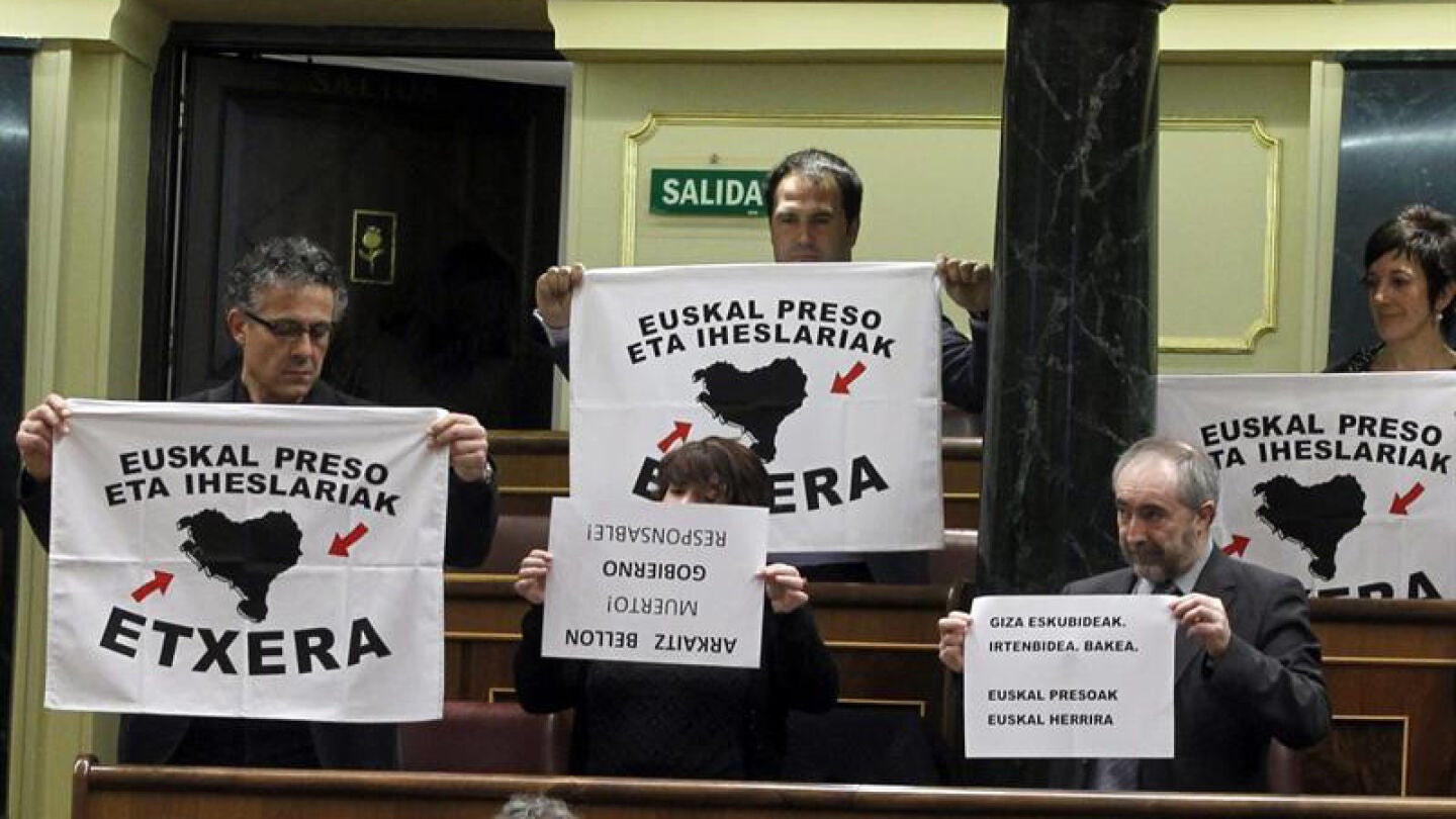 Diputados de Amaiur piden el acercamiento de presos de ETA al Pa&iacute;s Vasco