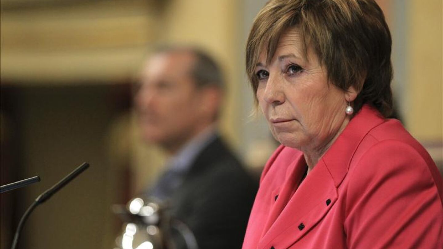 Celia Villalobos, en una sesi&oacute;n en el Congreso de los Diputados