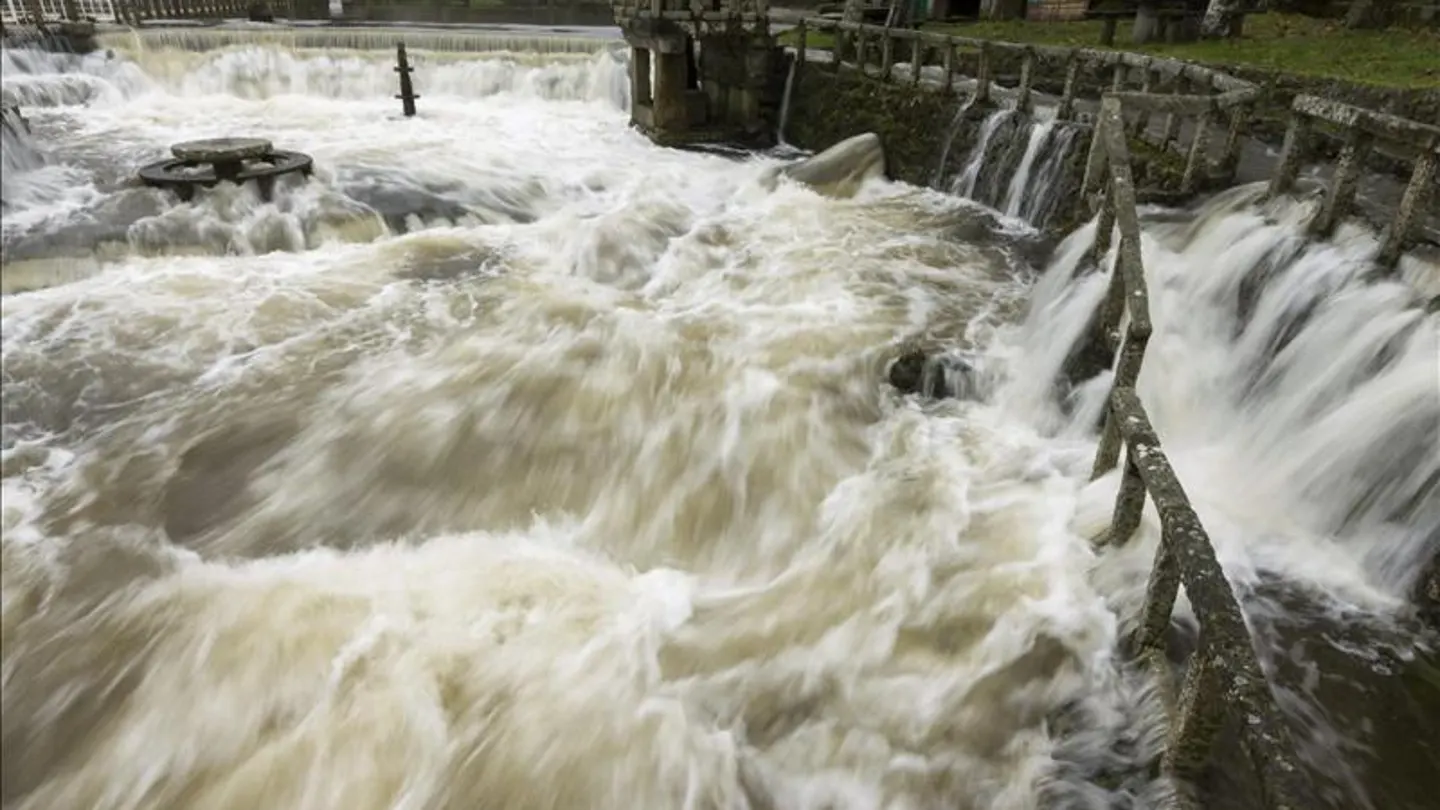 El río Ulla desbordado a su paso por Monterroso El río Ulla desbordado a su paso por Monterroso