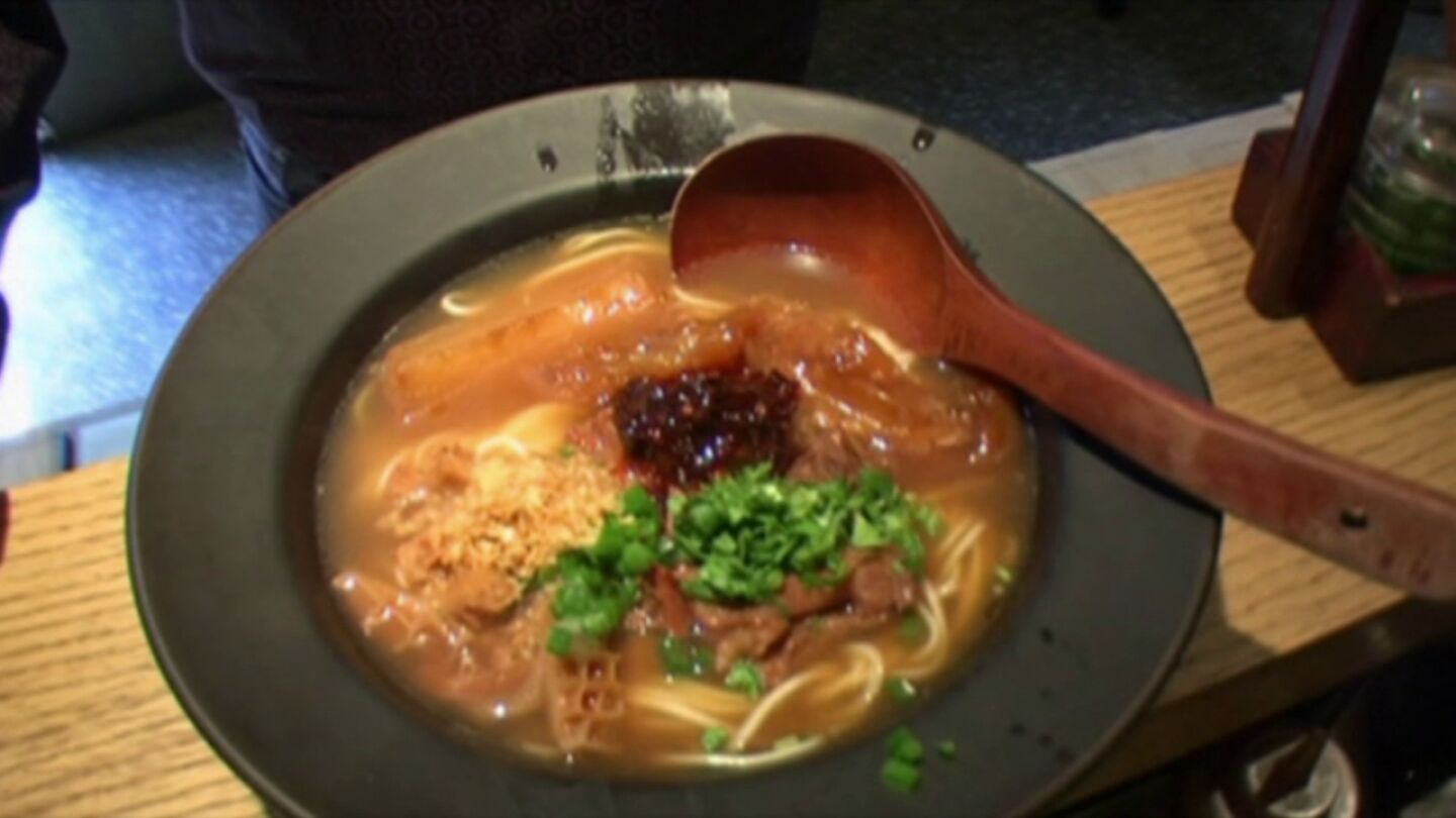 "Los noodles ser&iacute;an el cocido espa&ntilde;ol"