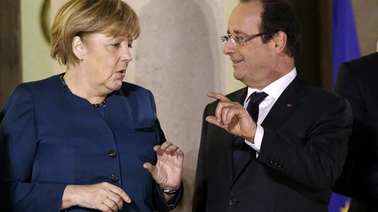 Hollande, Merkel y Barroso hablarán sobre Ucrania en su reunión de París Hollande, Merkel y Barroso hablarán sobre Ucrania en su reunión de París