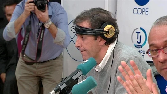 Paco González, antes de empezar el programa Paco González, antes de empezar el programa