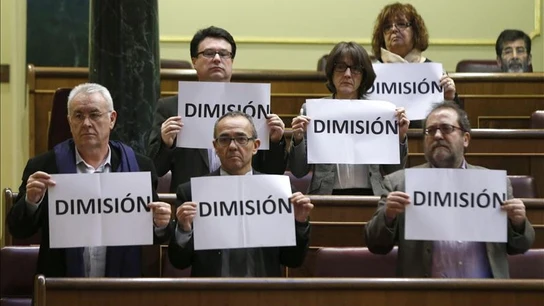 La oposición pide la dimisión de Jorge Fernández Díaz La oposición pide la dimisión de Jorge Fernández Díaz