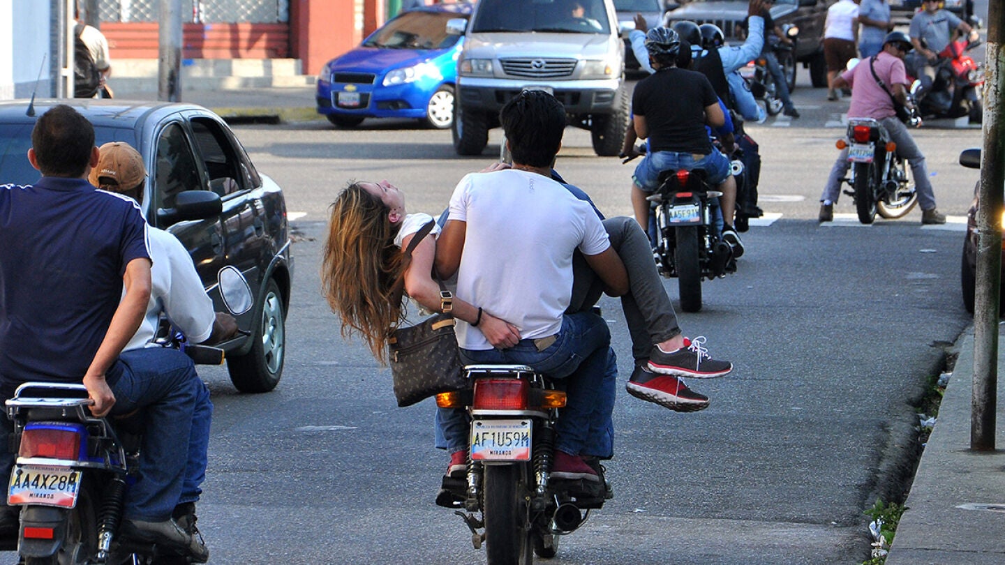 Muere la miss venezolana G&eacute;nesis Carmona al recibir un disparo en la cabeza en una protesta contra Maduro