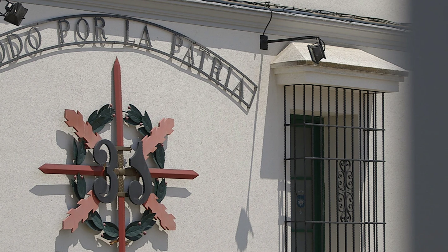 Fachada de un cuartel de la Guardia Civil