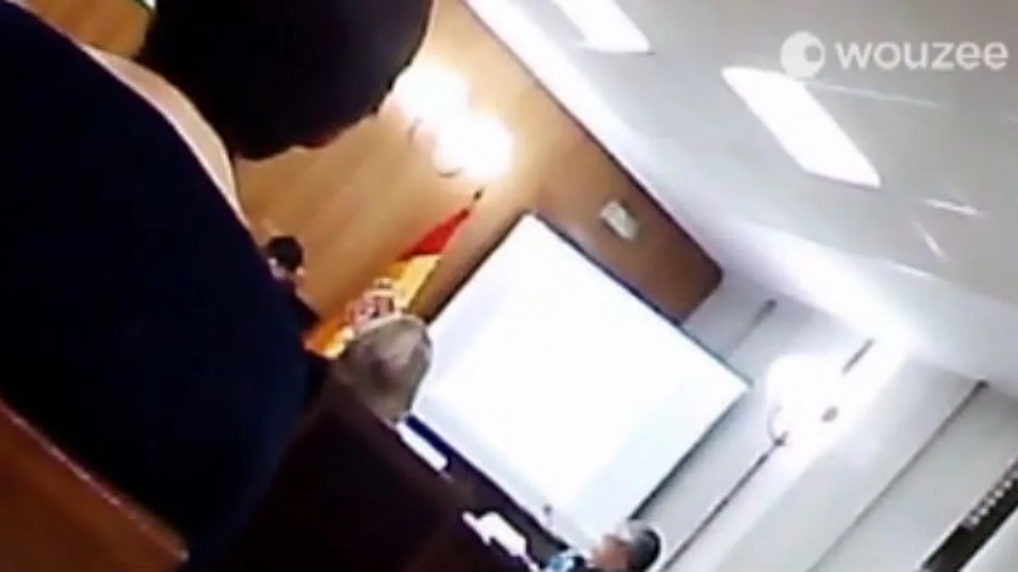 Frame del vídeo de la infanta declarando Frame del vídeo de la infanta declarando