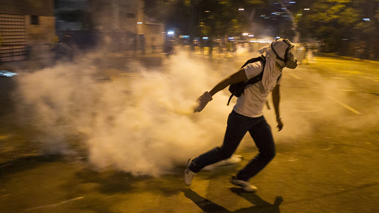 Opositores al Gobierno del presidente venezolano, Nicolás Maduro, continúan protestando en Caracas Opositores al Gobierno del presidente venezolano, Nicolás Maduro, continúan protestando en Caracas