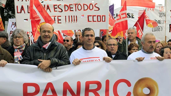 Los trabajadores de Panrico vuelven a la calle y suman 139 días de huelga indefinida Los trabajadores de Panrico vuelven a la calle y suman 139 días de huelga indefinida