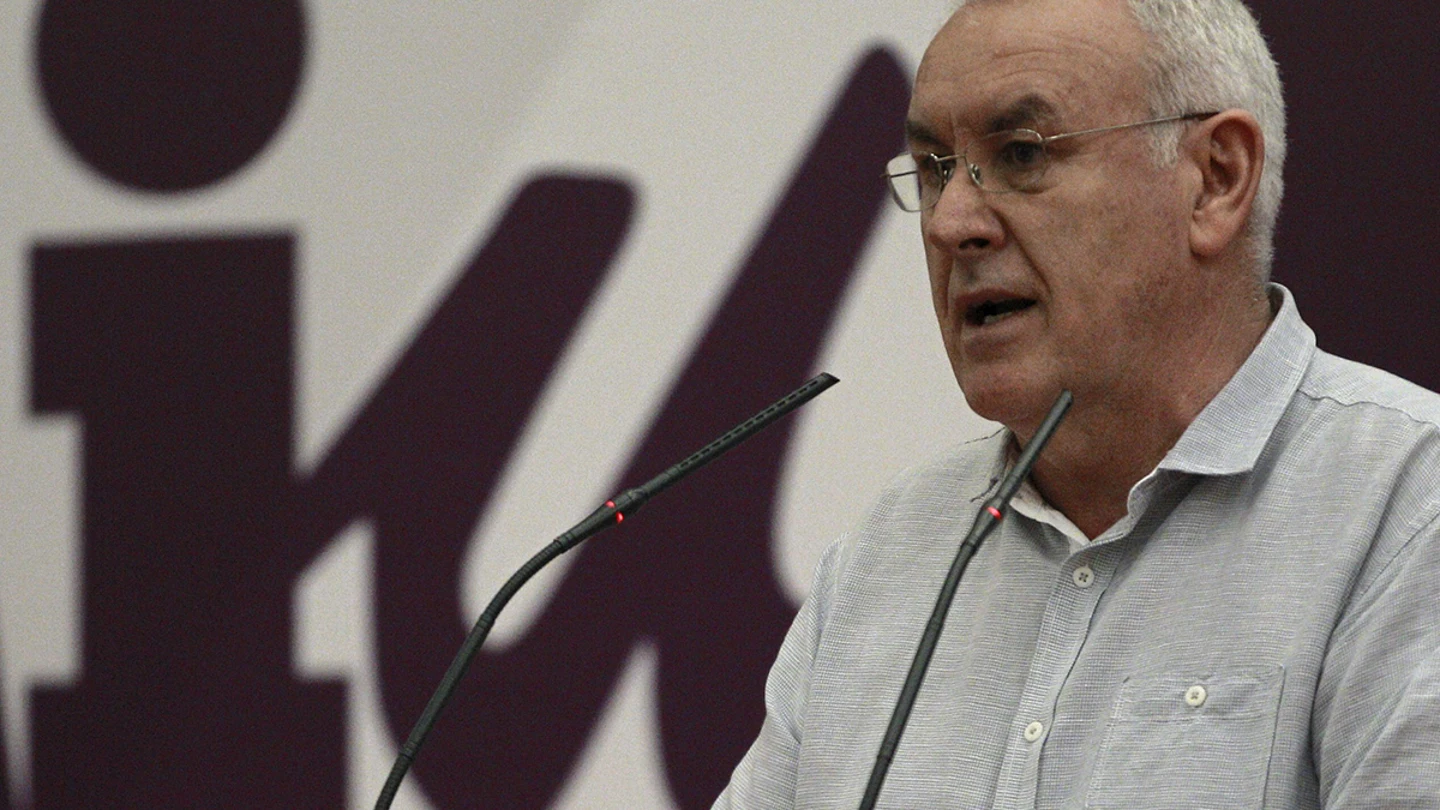 El líder de IU, Cayo Lara, durante su intervención ante el Consejo Político de la federación El líder de IU, Cayo Lara, durante su intervención ante el Consejo Político de la federación