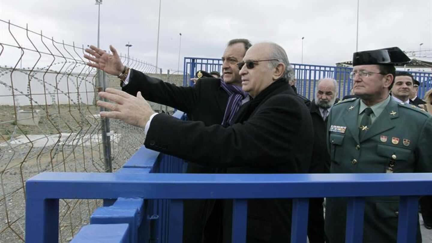Fernandez D&iacute;az considera inmorales a quienes han criticado a la Guardia Civ&iacute;l en Ceuta.