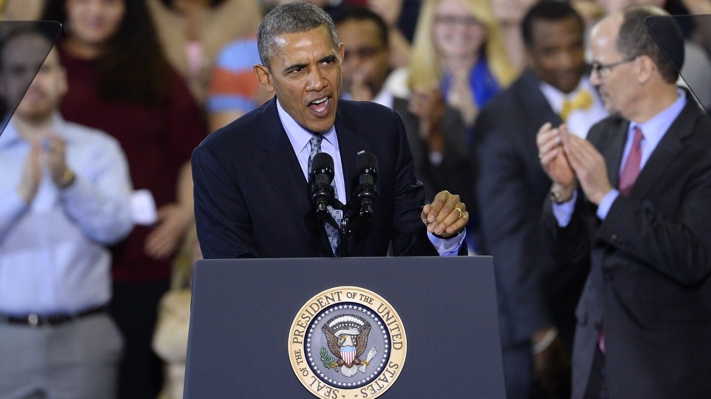 Obama rechaza el refer&eacute;ndum de Crimea y advierte que EE.UU. permanecer&aacute; "firme".