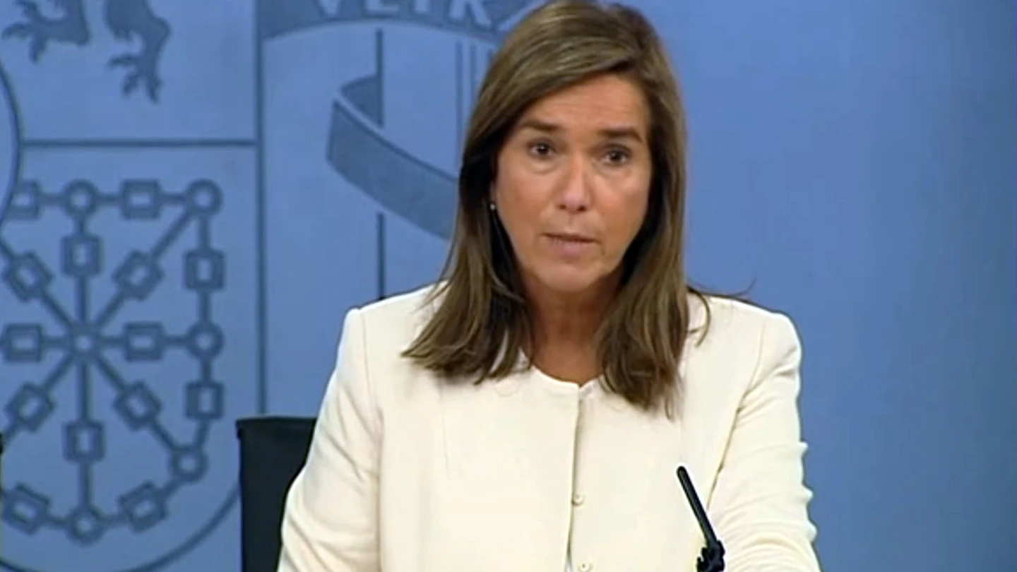 Ana Mato en la rueda de prensa posterior al Consejo Ana Mato en la rueda de prensa posterior al Consejo