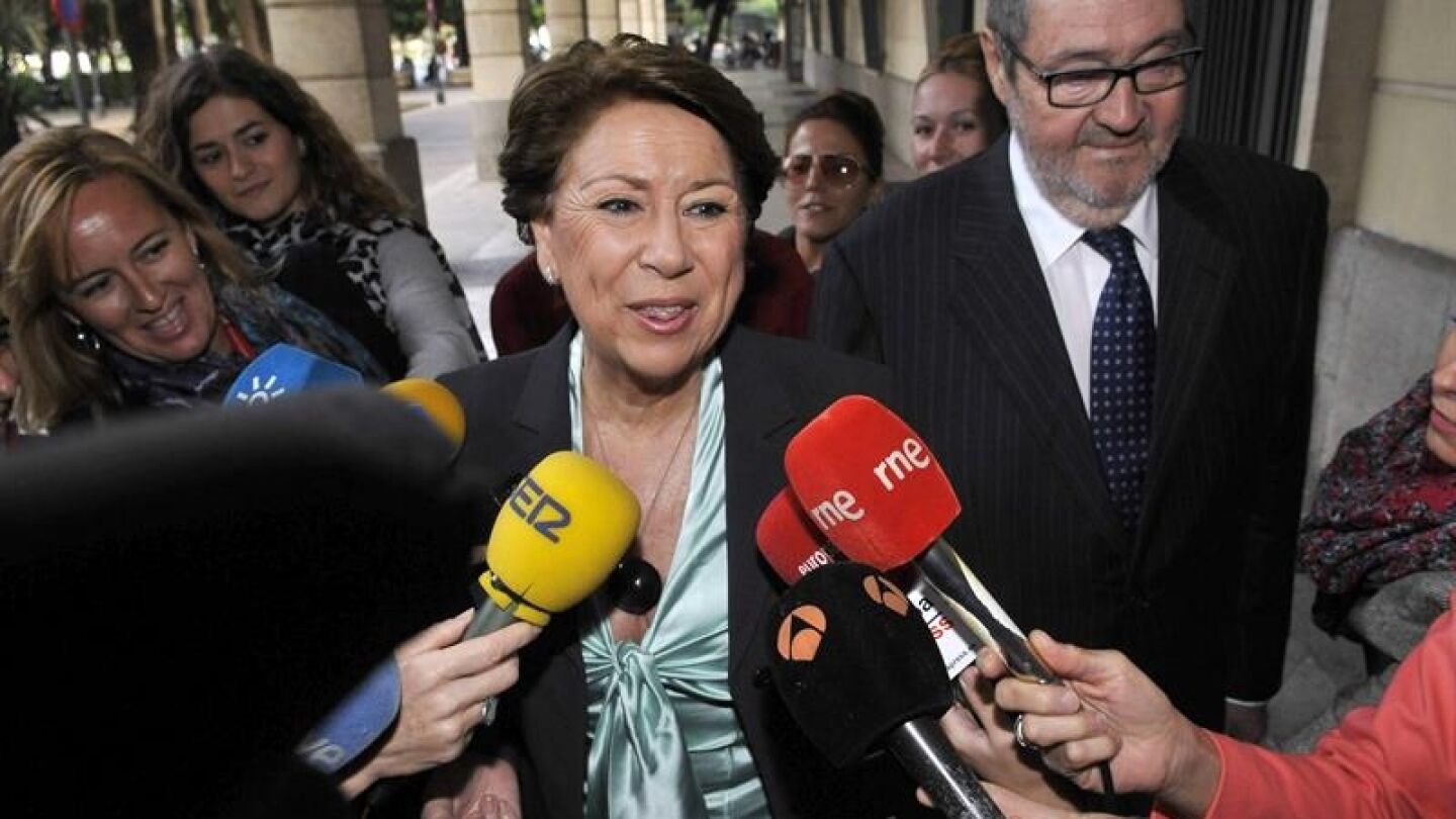 Magdalena &Aacute;lvarez, en una declaraci&oacute;n ante la prensa
