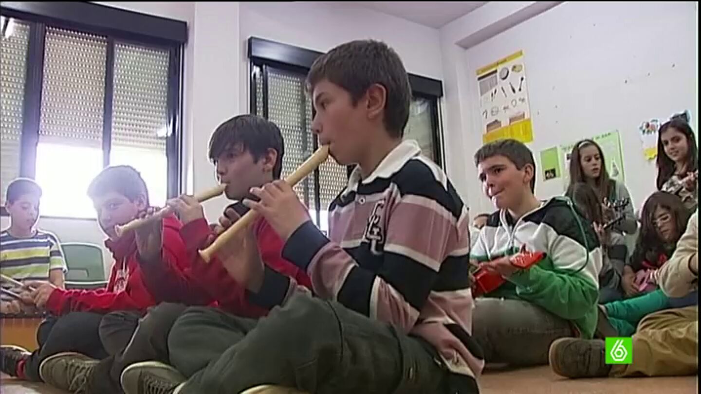 Los colegios se niegan a prescindir de la m&uacute;sica 