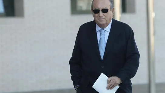Carlos Fabra, a su llegada al juzgado nº4 de Castellón Carlos Fabra, a su llegada al juzgado nº4 de Castellón