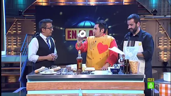 Berto Chicote y el papel higiénico de la mesa de Top Chof Berto Chicote y el papel higiénico de la mesa de Top Chof