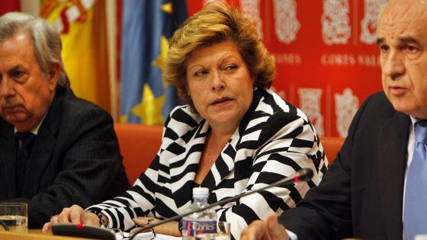 Milagrosa Mart&iacute;nez presenta su dimisi&oacute;n como diputada de Les Corts