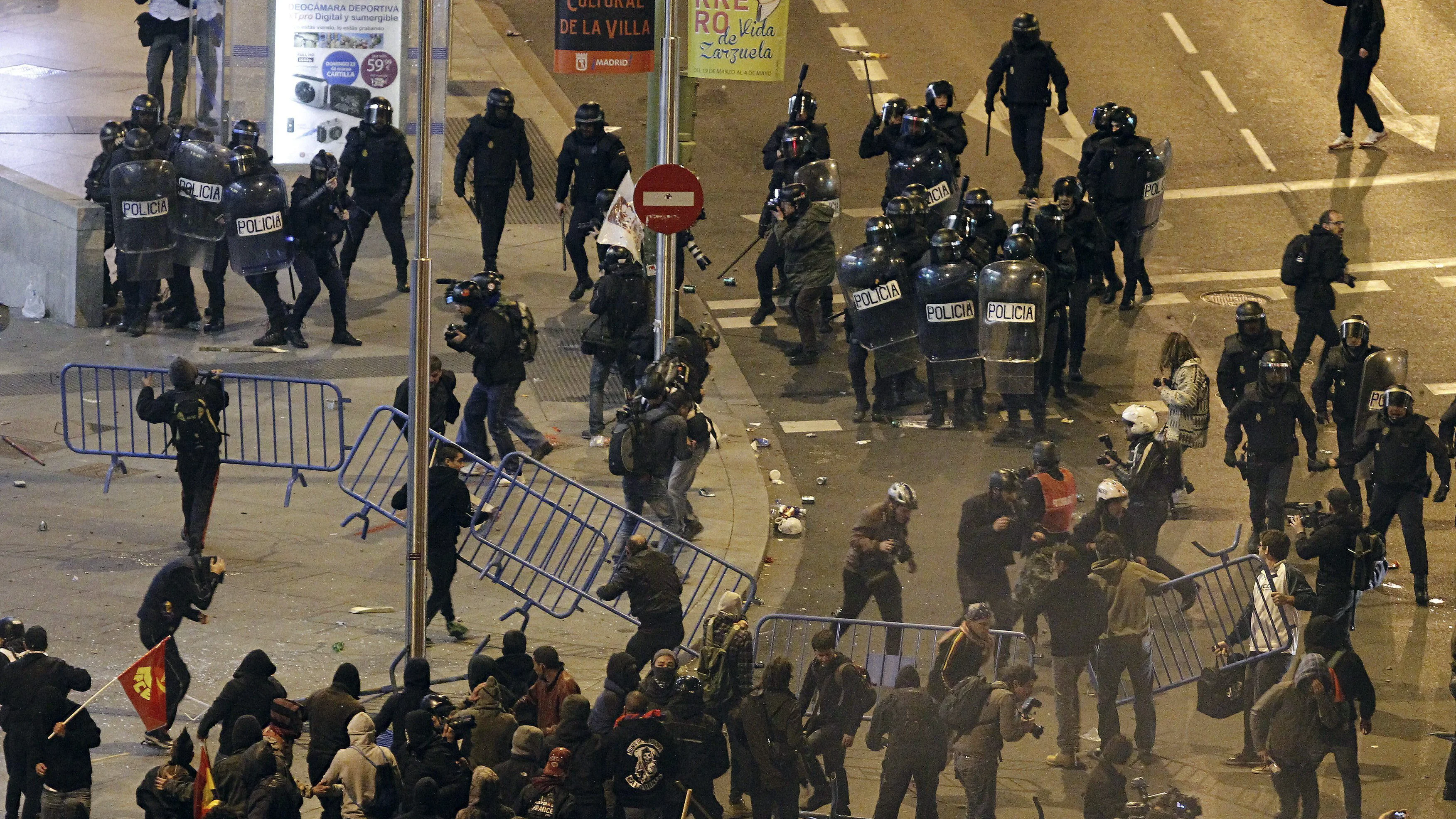 Disturbios en Madrid por la "Marcha por la Dignidad"