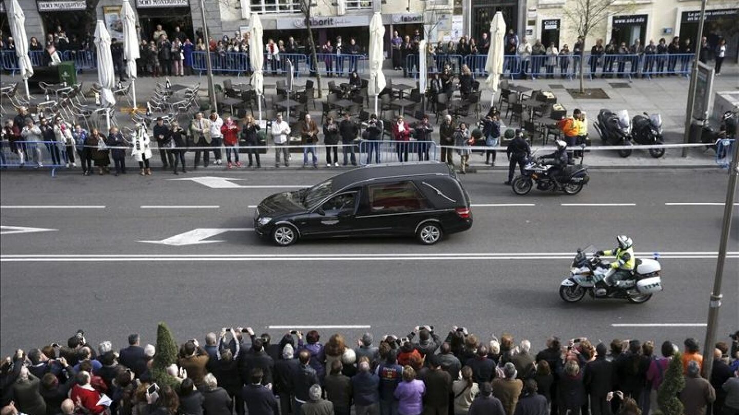 El f&eacute;retro de Adolfo Su&aacute;rez a su paso por la Carrera de San Jer&oacute;nimo