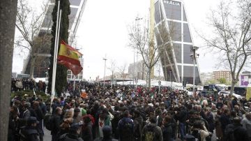 Concentración a favor de los detenidos en la marchad el 22M