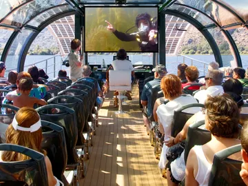 Un catamarán respetuoso con el medio ambiente y 'made in Spain' Un catamarán respetuoso con el medio ambiente y 'made in Spain'