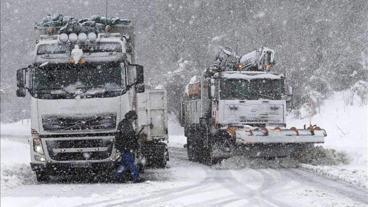La primavera trae la mayor nevada de la temporada en algunas ciudades de Espa&ntilde;a