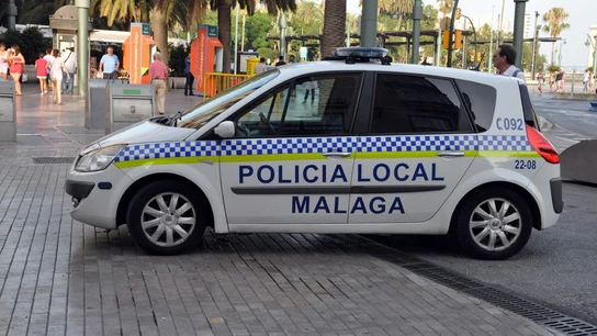 Coche patrulla de la Policía Local de Málaga Coche patrulla de la Policía Local de Málaga