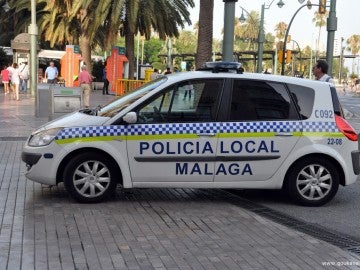 Coche patrulla de la Policía Local de Málaga Coche patrulla de la Policía Local de Málaga