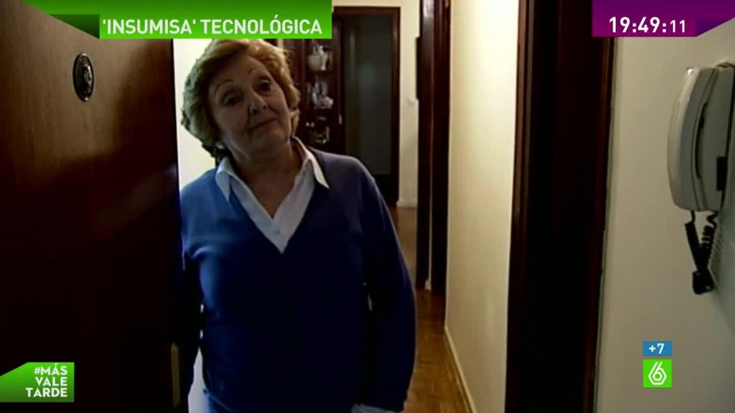 Se&ntilde;ora, insumisa tecnol&oacute;gica