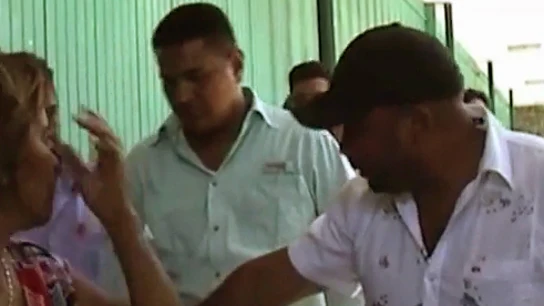 El caos llega a los supermercados venezolanos con las nuevas cartillas de abastecimiento El caos llega a los supermercados venezolanos con las nuevas cartillas de abastecimiento