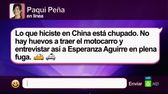 Ana Morgade escribe un whatsapp a Paqui Pe&ntilde;a