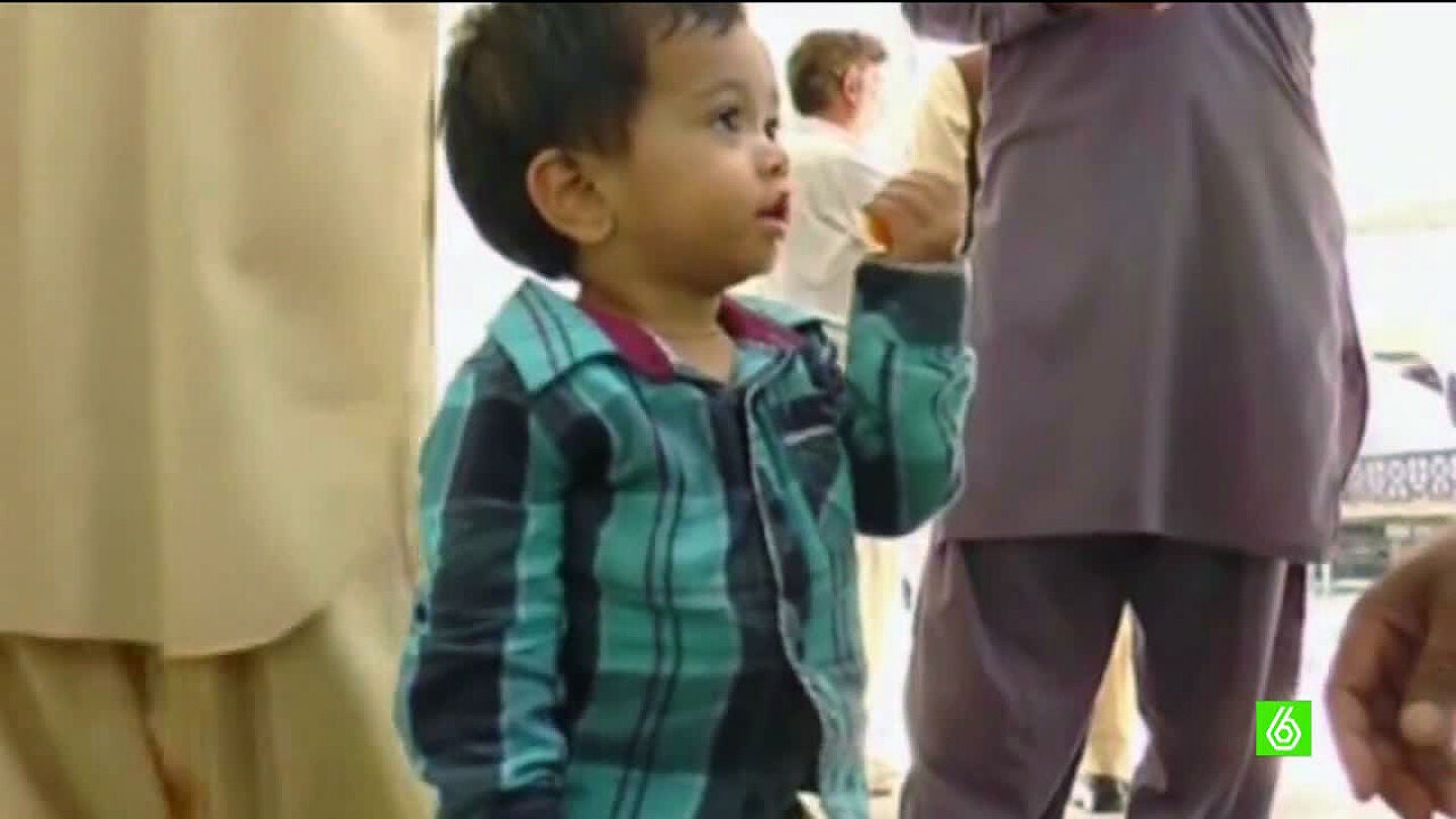 ni&ntilde;o pakistan&iacute;