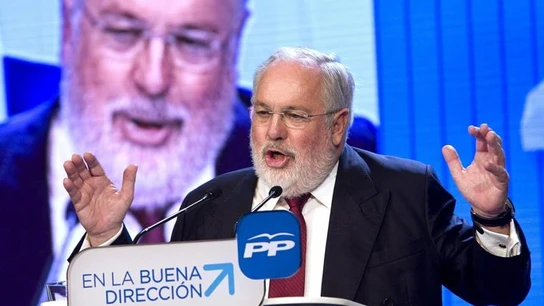 Arias Cañete en un acto de presentación de las elecciones europeas. Arias Cañete en un acto de presentación de las elecciones europeas.