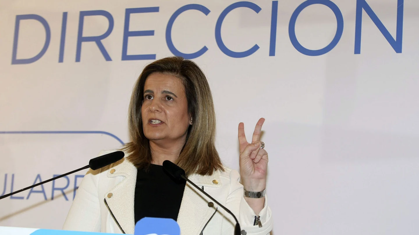 Fátima Báñez, en un acto en Elche Fátima Báñez, en un acto en Elche