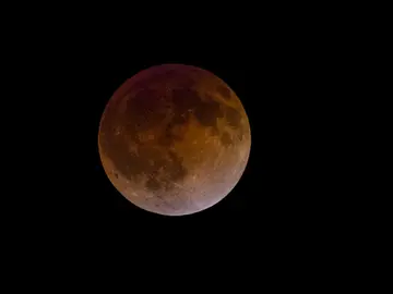 Luna roja Luna roja
