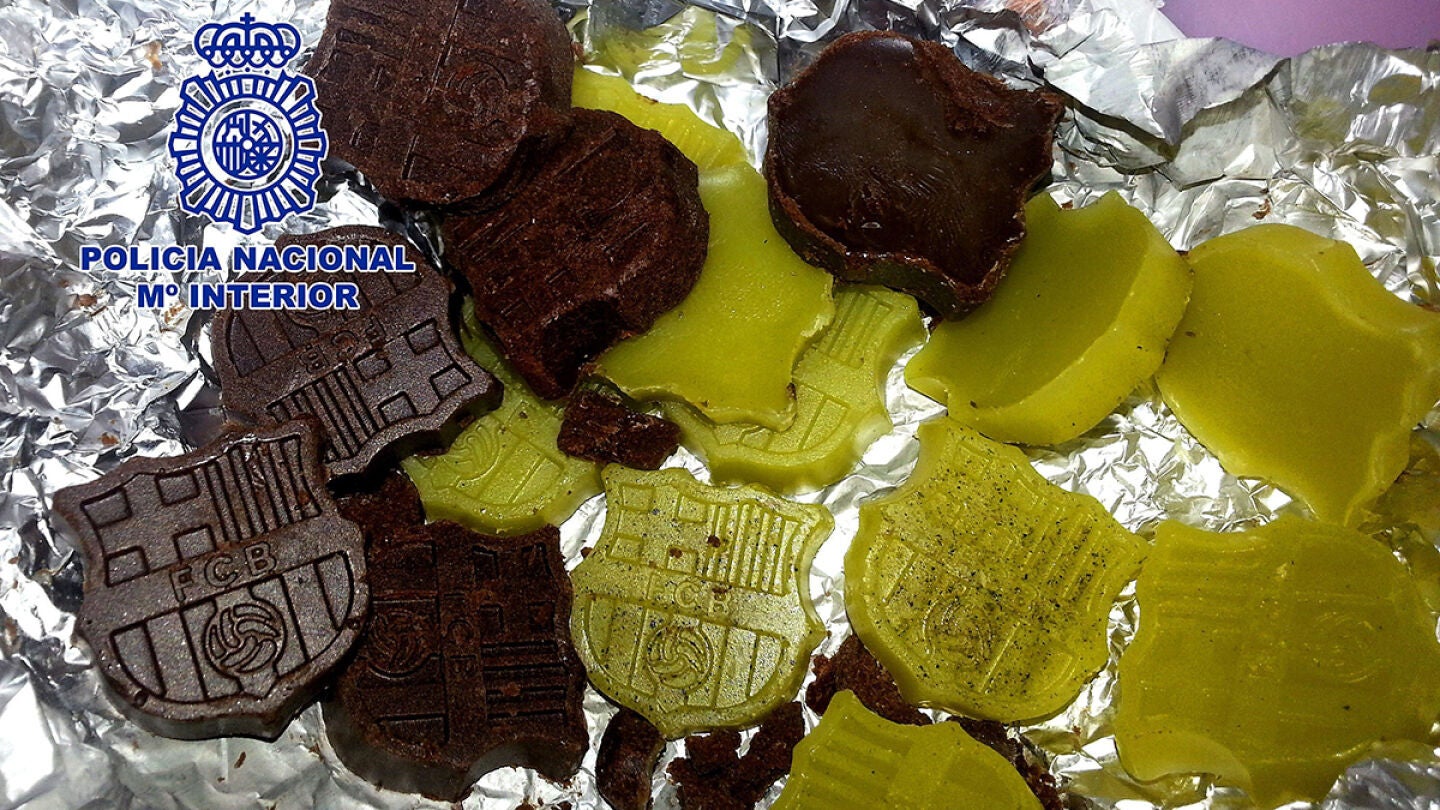 Los bombones de marihuana con forma del escudo del Bar&ccedil;a