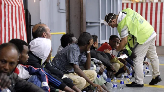 La marina italiana rescata a 762 inmigrantes en el Estrecho de Sicilia La marina italiana rescata a 762 inmigrantes en el Estrecho de Sicilia