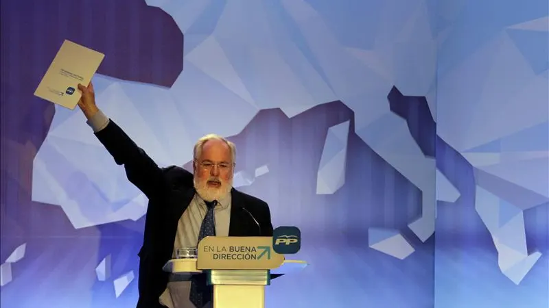 Arias Cañete presenta su programa electoral europeo